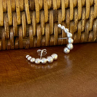Brinco Earhook Bolinhas
