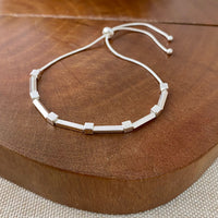 Pulseira Cubinhos Regulável