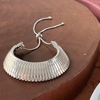 Pulseira Larga Regulável