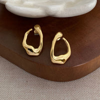 Brinco Orgânico Dourado