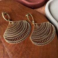 Brinco Leque Dourado